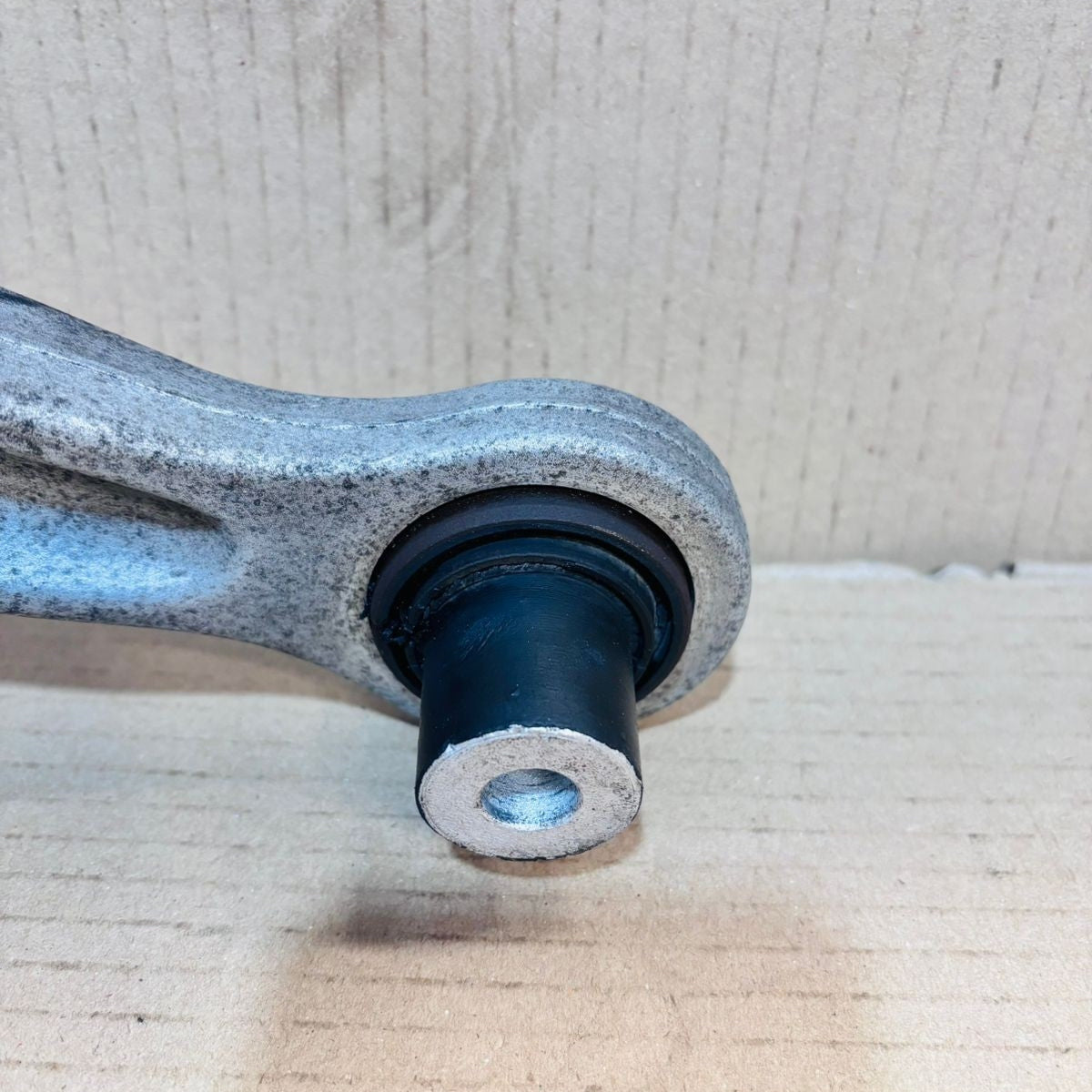BMW E60 2007 REAR UPPER CONTROL ARM WISBONE LHS 3332-2347991