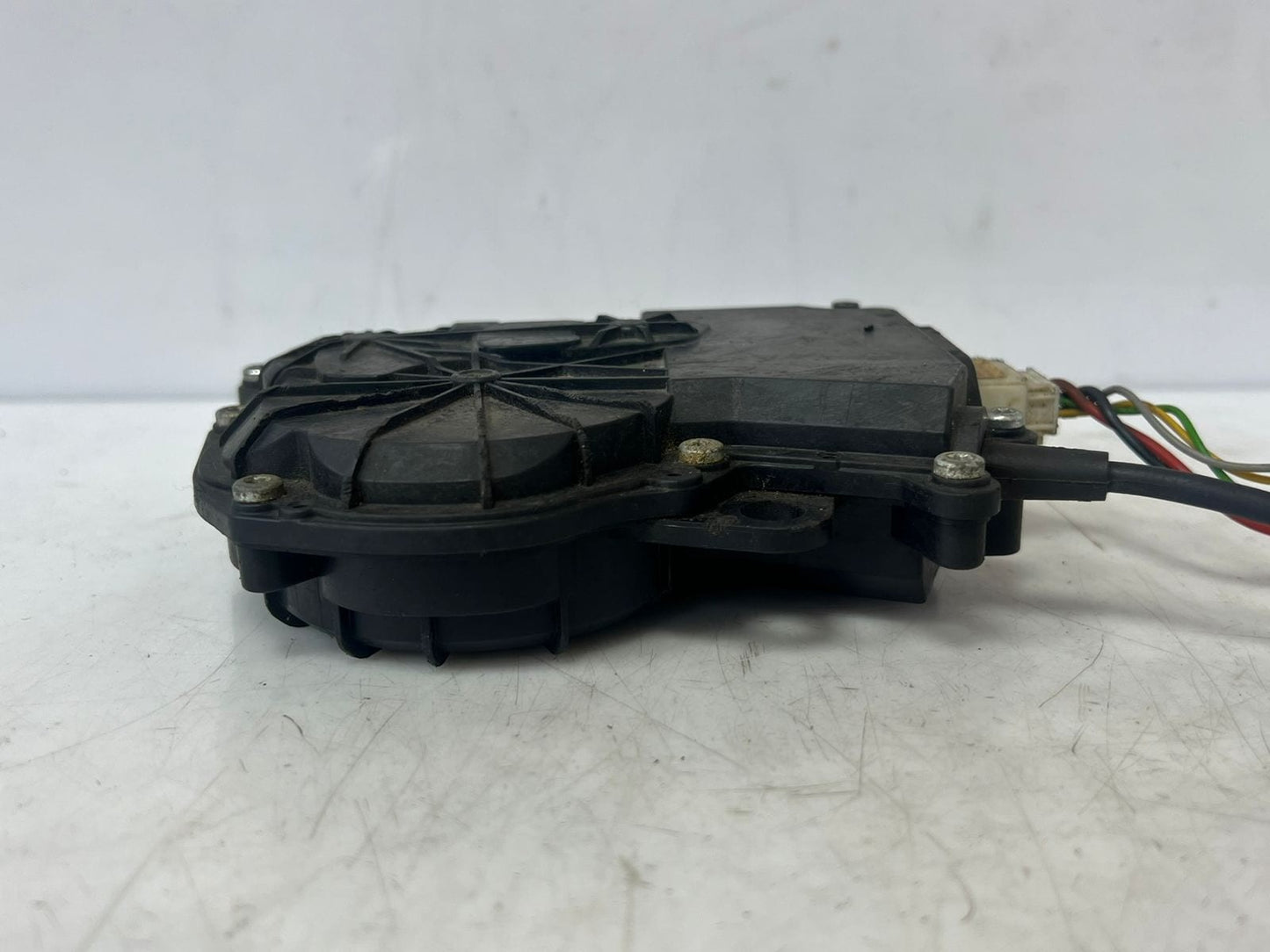 2010 BMW 550i F07 5 Series GT Trunk Lid Soft Close Actuator Motor 4329789 OEM