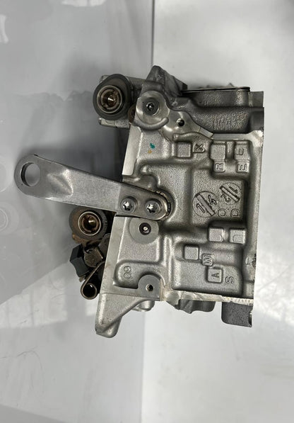 Bmw m5 f10 m6 f12 f06 x5m f85 x6m f86 5. 0i s63b44b head 5-8 left 7845495