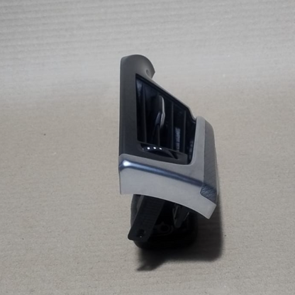 BMW G30 G31 G32 F90 RIGHT DASHBOARD AIR VENT GRILL TRIM RHD 9330858