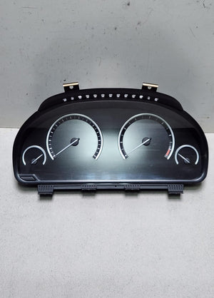 BMW Instrument Cluster Speedometer Petrol 9214719 BMW F01 F06 F07 F10 F11 F25