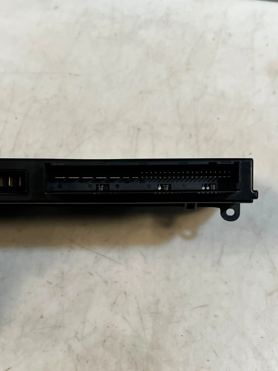 2010-2014 BMW X1 E84 E90/E91 3 Series Comfort CONTROL Module BCM 9264573 OEM