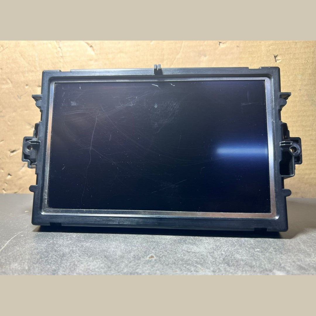 Mercedes W212 W204 GPS Navigation LCD Display Monitor Screen A172 9000102 OEM