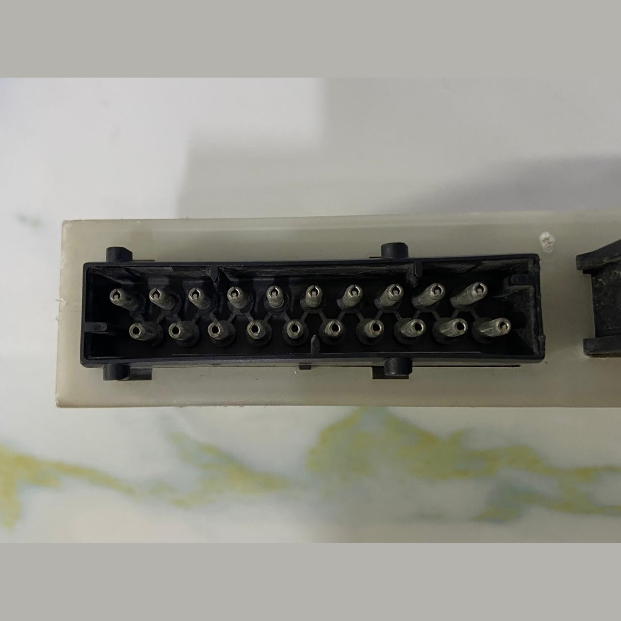 OEM BMW E53 X5 SERIES 3.0i 3.0D 4.4i GM BODY CONTROL MODULE 6946947