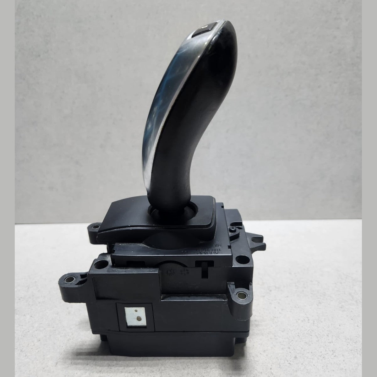2010 BMW 550i GT Automatic Gear Shift Selector 9218101 F10 5 Series F07 550i GT