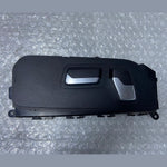 قم بتحميل الصورة إلى عارض الصور، BMW G26 / G20 / G01 / G02 Front Right Seat Adjustment Control Switch 9390106