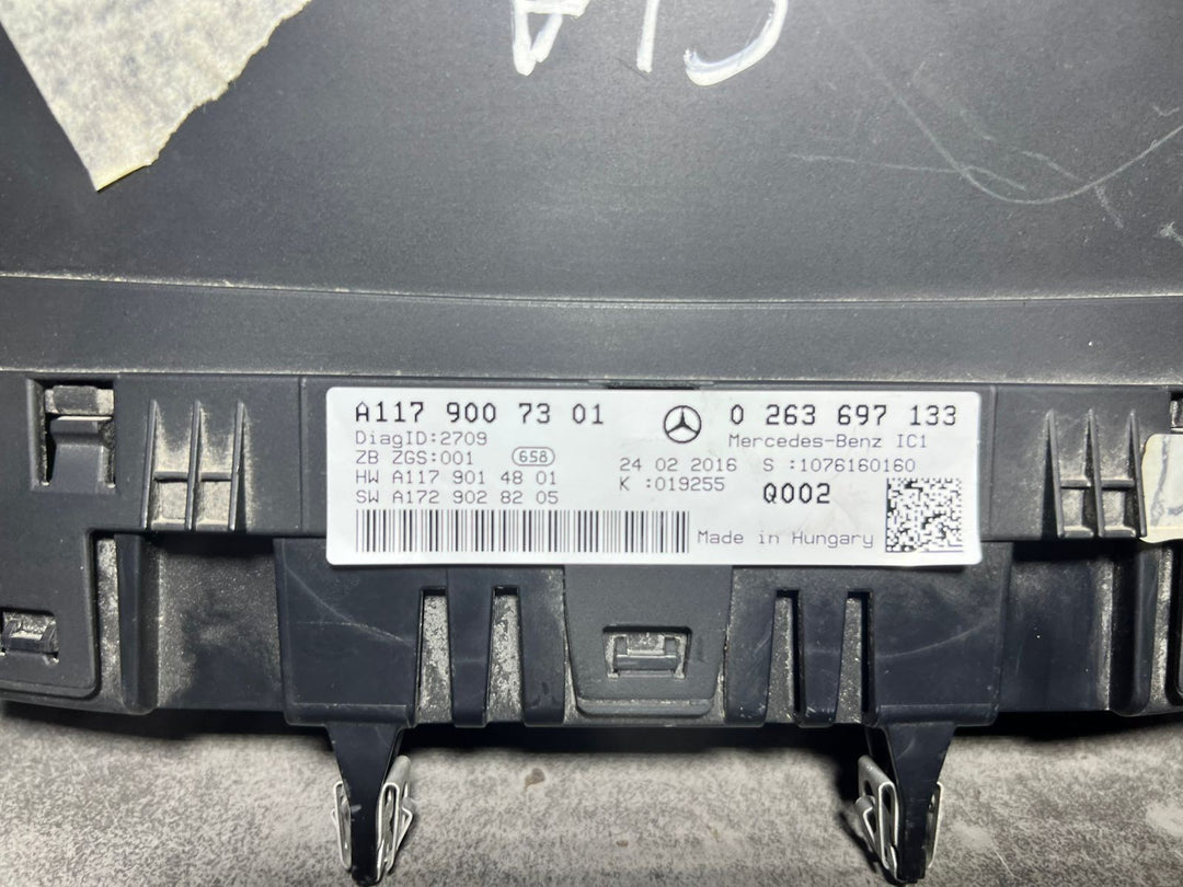 14-17 Mercedes-Benz W117 CLA 250 Instrument Cluster Speedometer A117 9007301 OEM