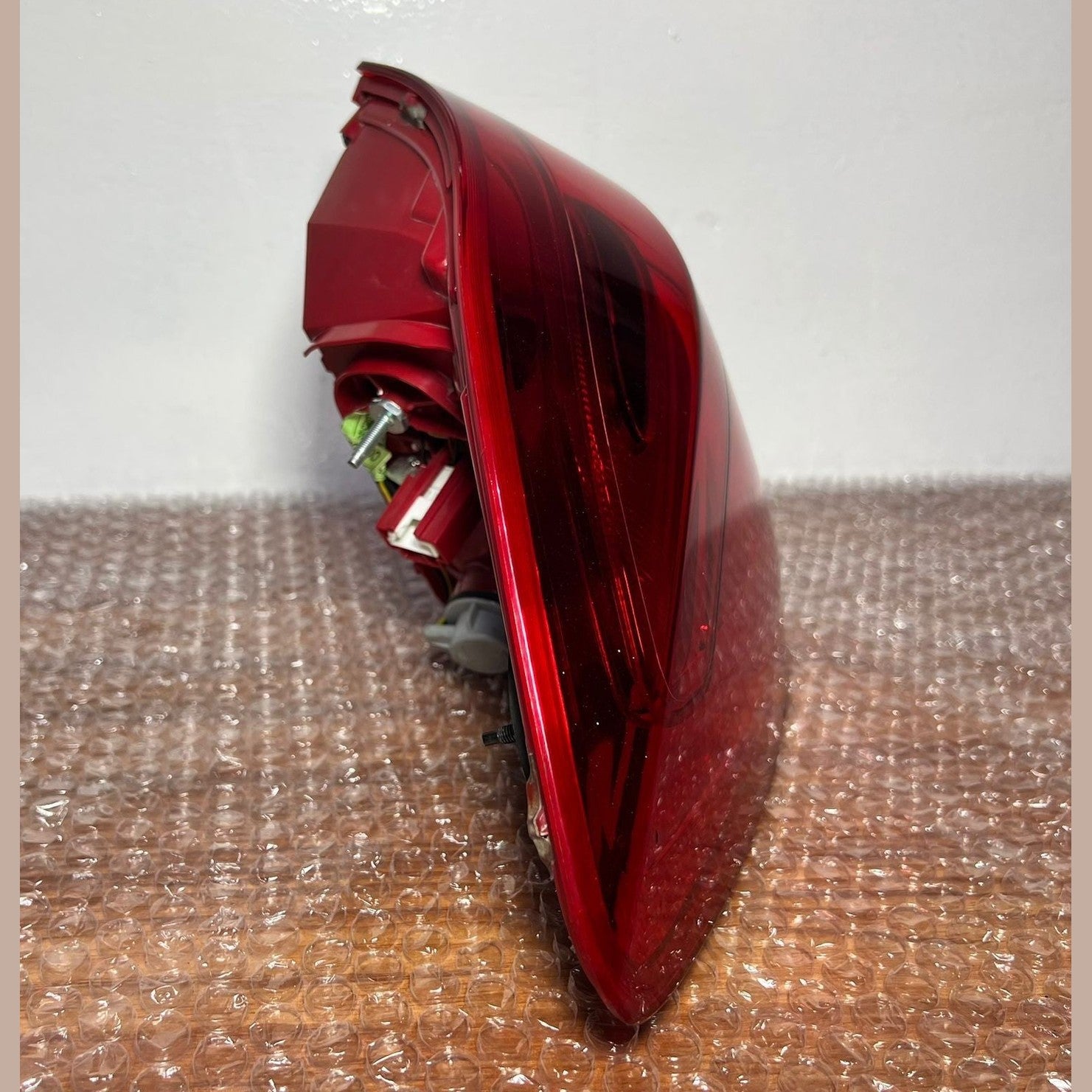 Mercedes W166 GL GLS Rear Left Side Tail Light Brake Stop Lamp A166 9067501