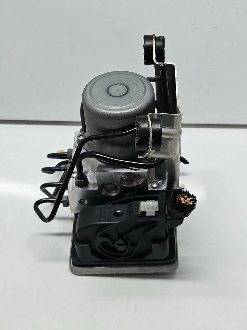 6880529-2016-2018 BMW 750Li G11 G12 RHD ABS Pump Module OEM