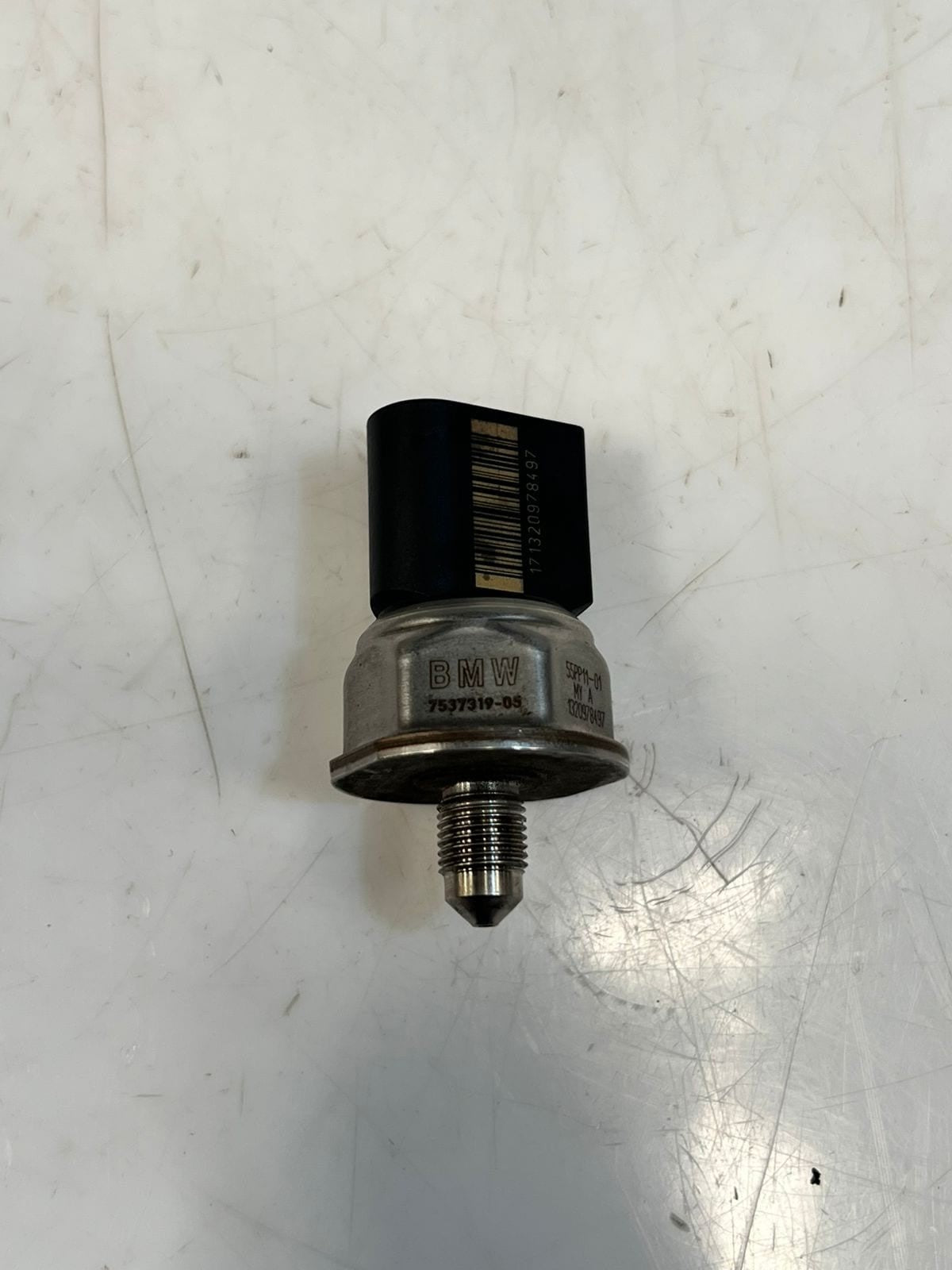 BMW 1 3 5 6 7 Series, X5, X6, Z4 Fuel Rail Pressure Sensor 7537319 OEM