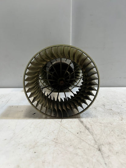 BMW E32 7 Series E34 5 Series 12V HVAC Heater Blower Motor 1374377 OEM