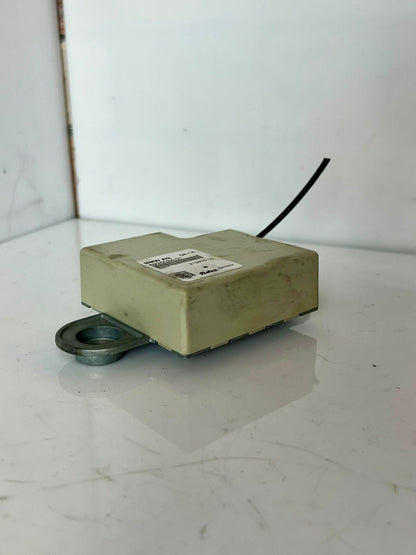 2011-2013 BMW 335I ANTENNA AMPLIFIER CONTROL MODULE 6935024-01 OEM 