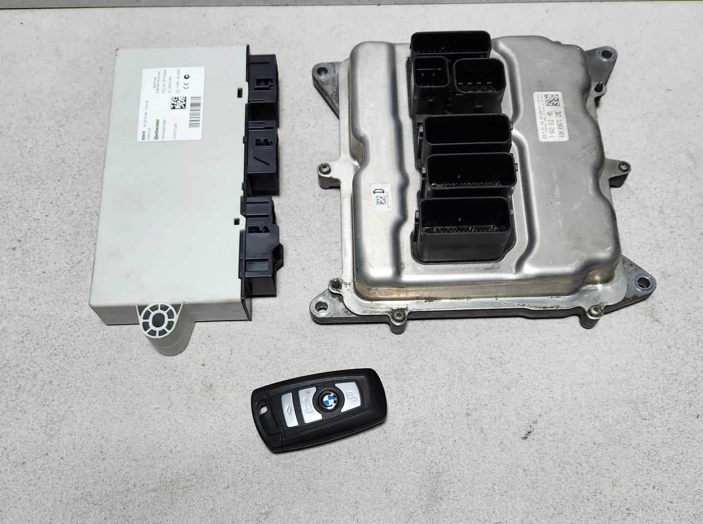 2011-16 BMW 328i Engine Control Module 7643312 3 Series F30 5 Series F10 F11 N20