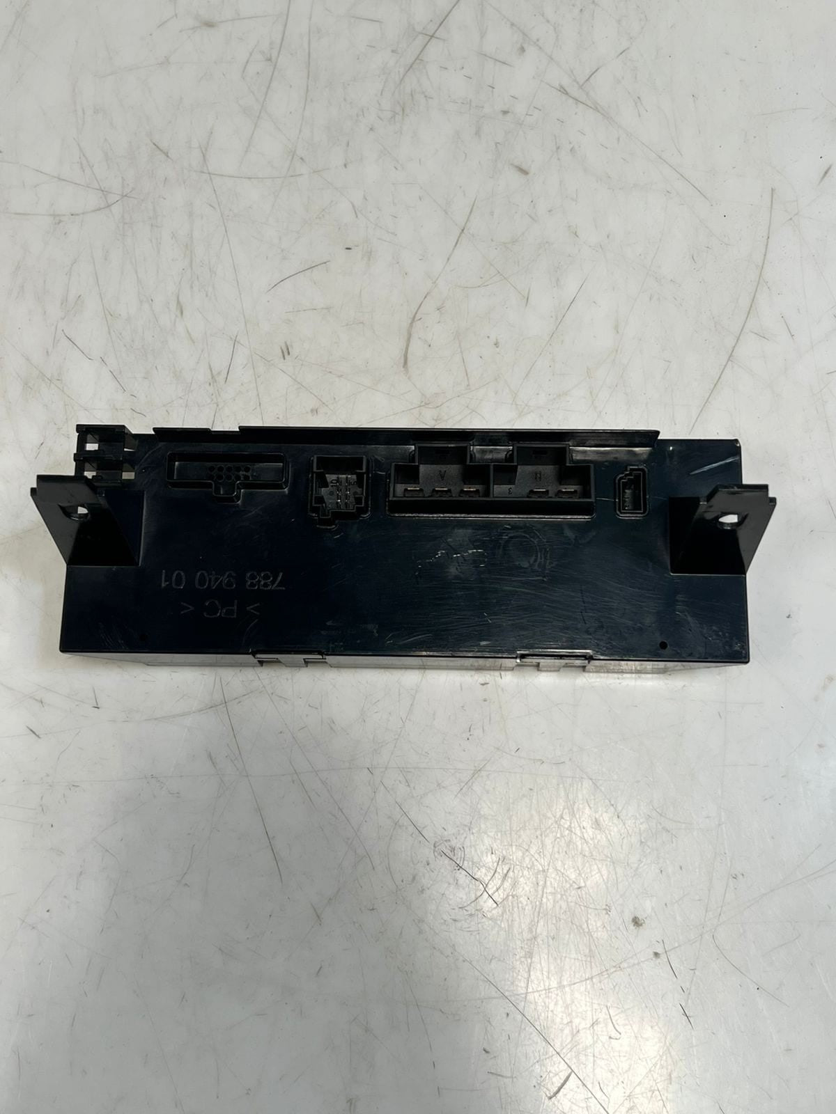 2007-2018 BMW X5 F15 and E70 3rd Row A/C Climate Control Module 9116489 OEM
