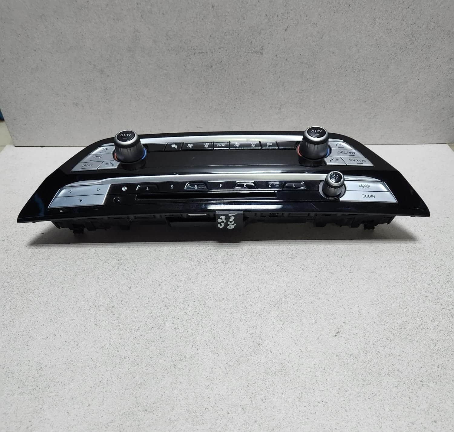BMW Air Conditioning Control Panel 9495838 G30 G31 G32 and M5 F90