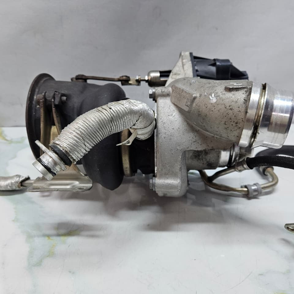 2017-2018 BMW 340i 440i, 540i, 640i B58 Turbocharger 8679021 OEM