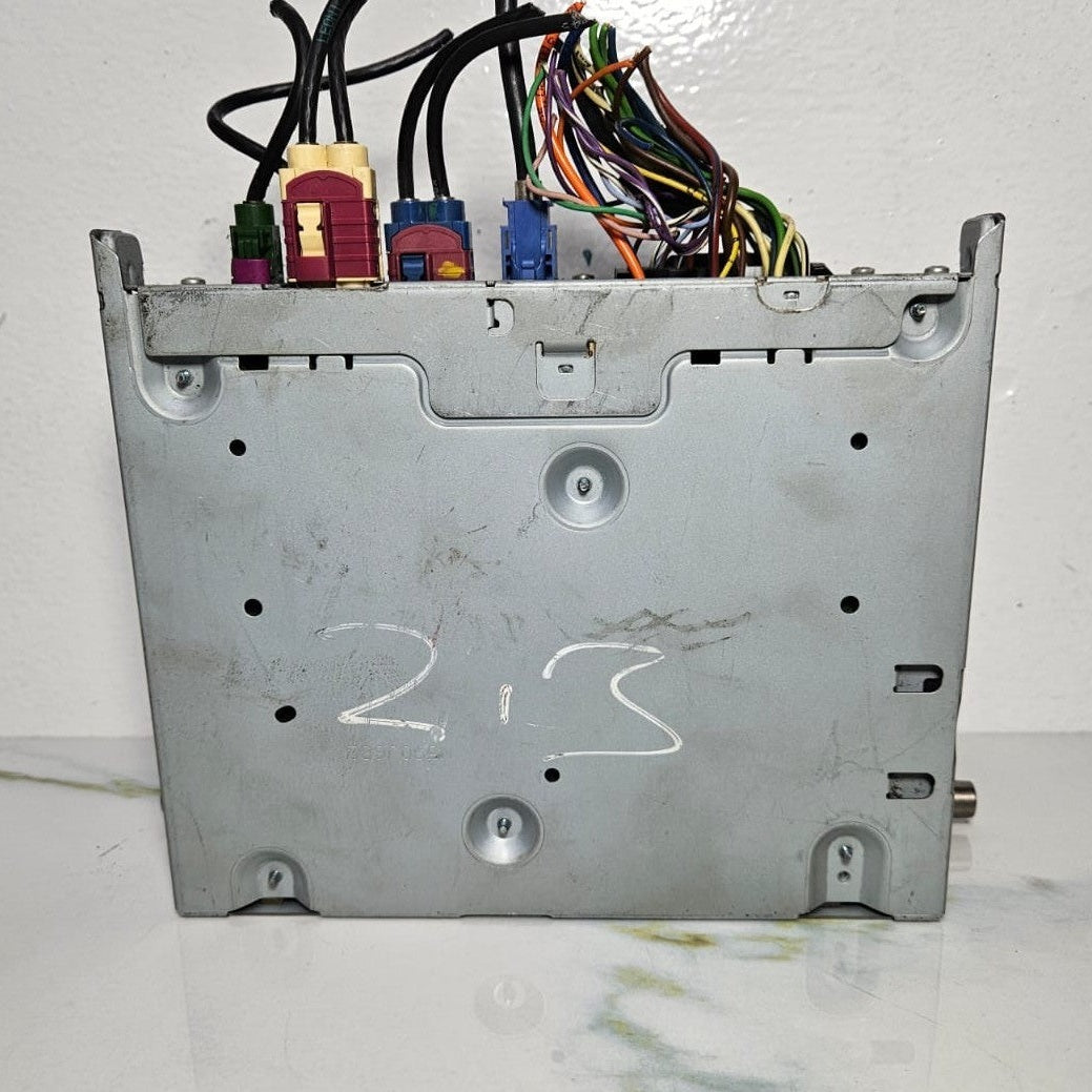 Mercedes W213 E-Class Radio Audio Head Unit Multimedia CD Player A213 9004316