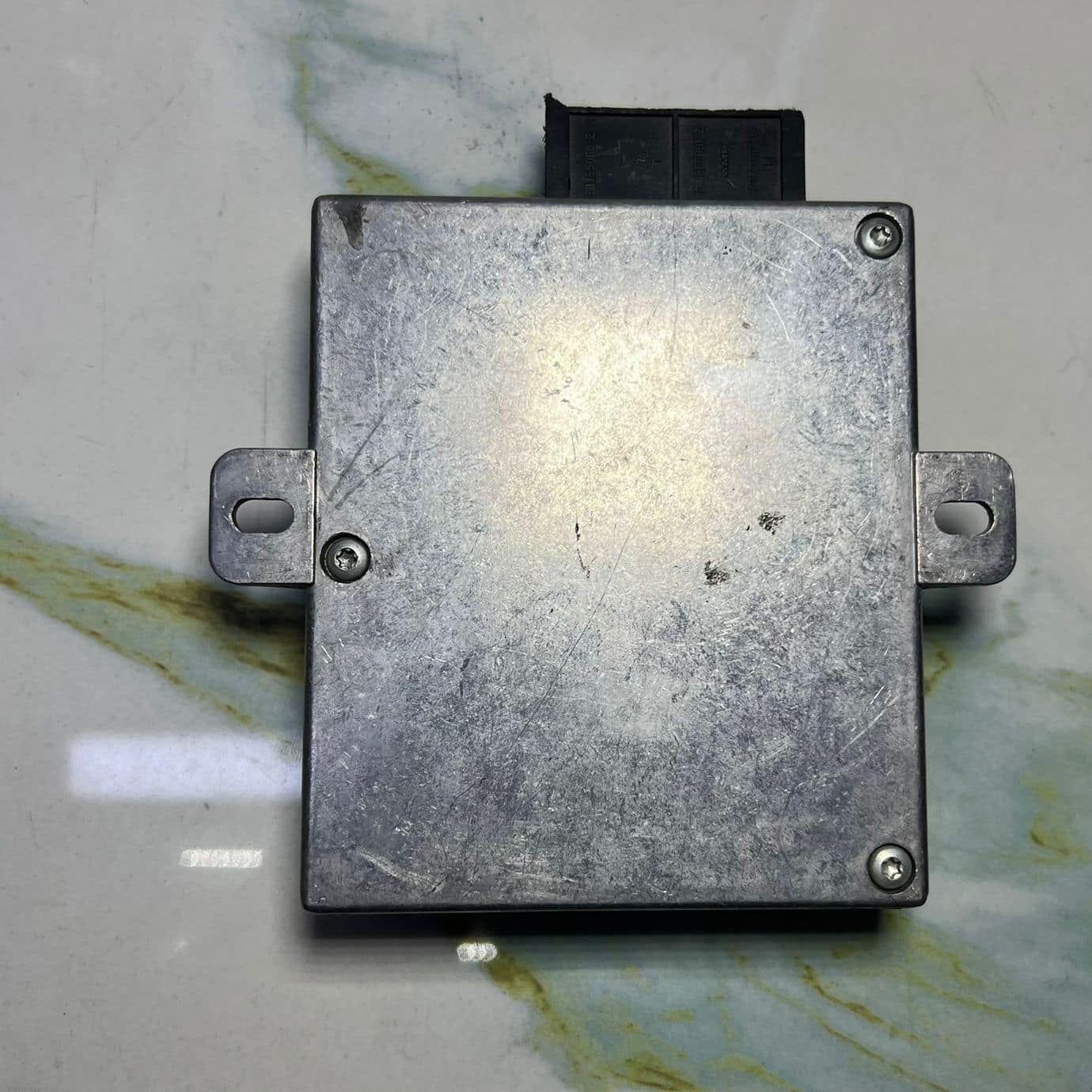 Mercedes Telephone Control Unit A2098205326 CLS W219 and ML W164