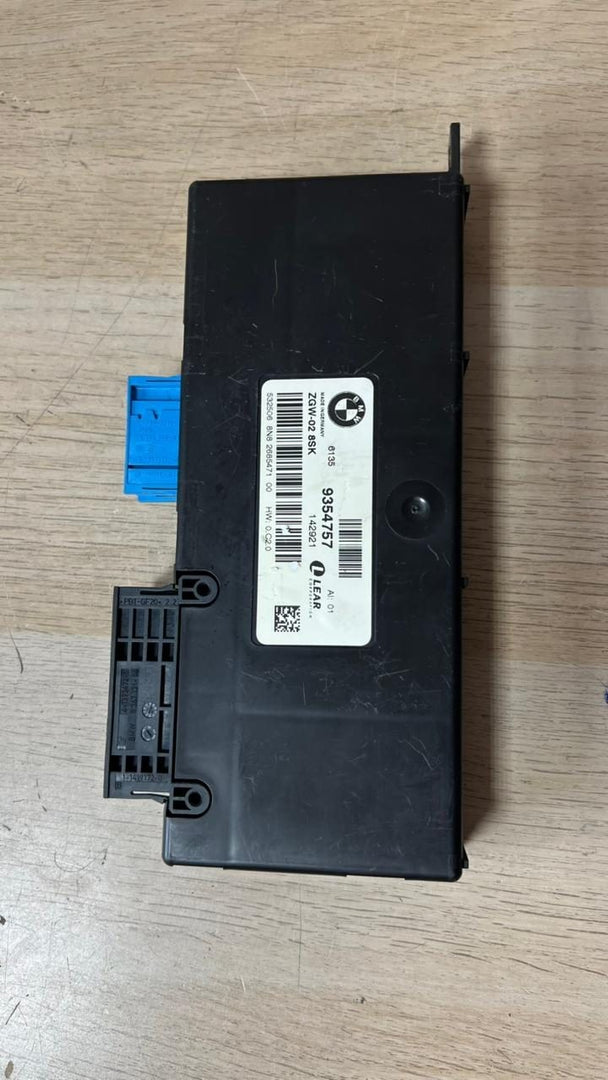 2011-2017 BMW X3 Gateway Control Module 9354757 X4