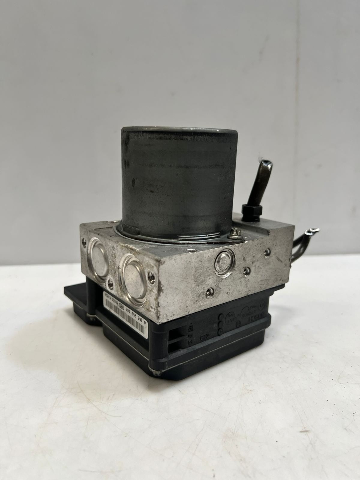 BMW 5 Series E60 E61 520i 523i 525d Abs Hydraulic Unit Active Steering 6775740