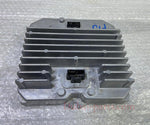 Load image into Gallery viewer, OEM BMW F15 X5 VOLTAGE CONVERTER CONTROL MODULE 9329336