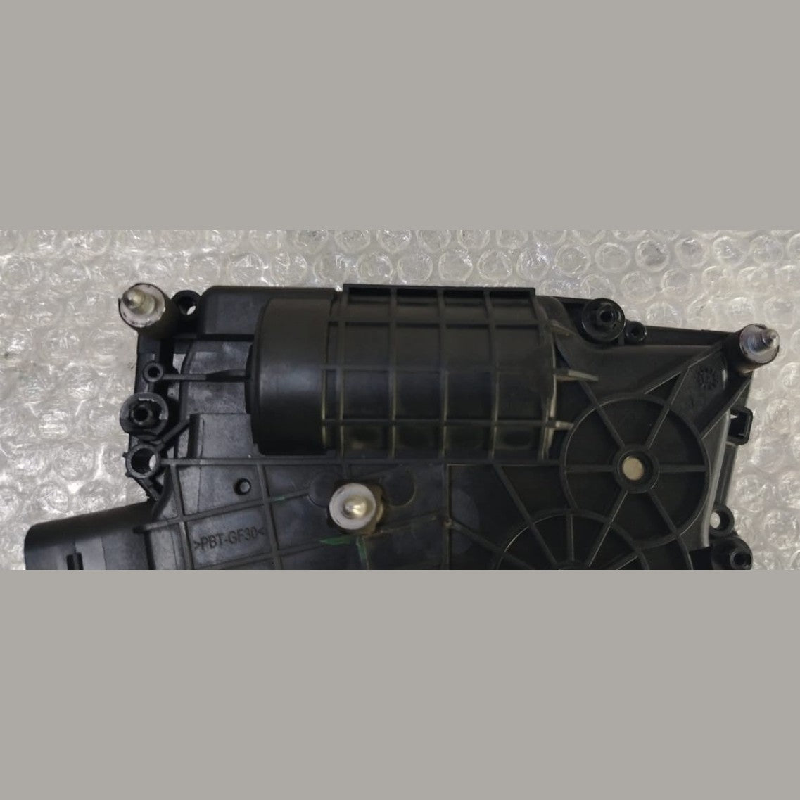 OEM BMW X5 E70  REAR RIGHT DOOR LOCK MECHANISM Automatic Closer 4153 3093 00