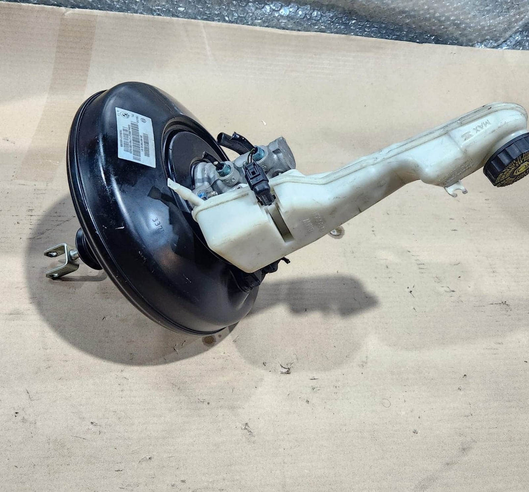 BMW 2 Gran Tourer F46 Brake Servo Booster 6875610 2 Series F46 F48 Mini F60 RHD