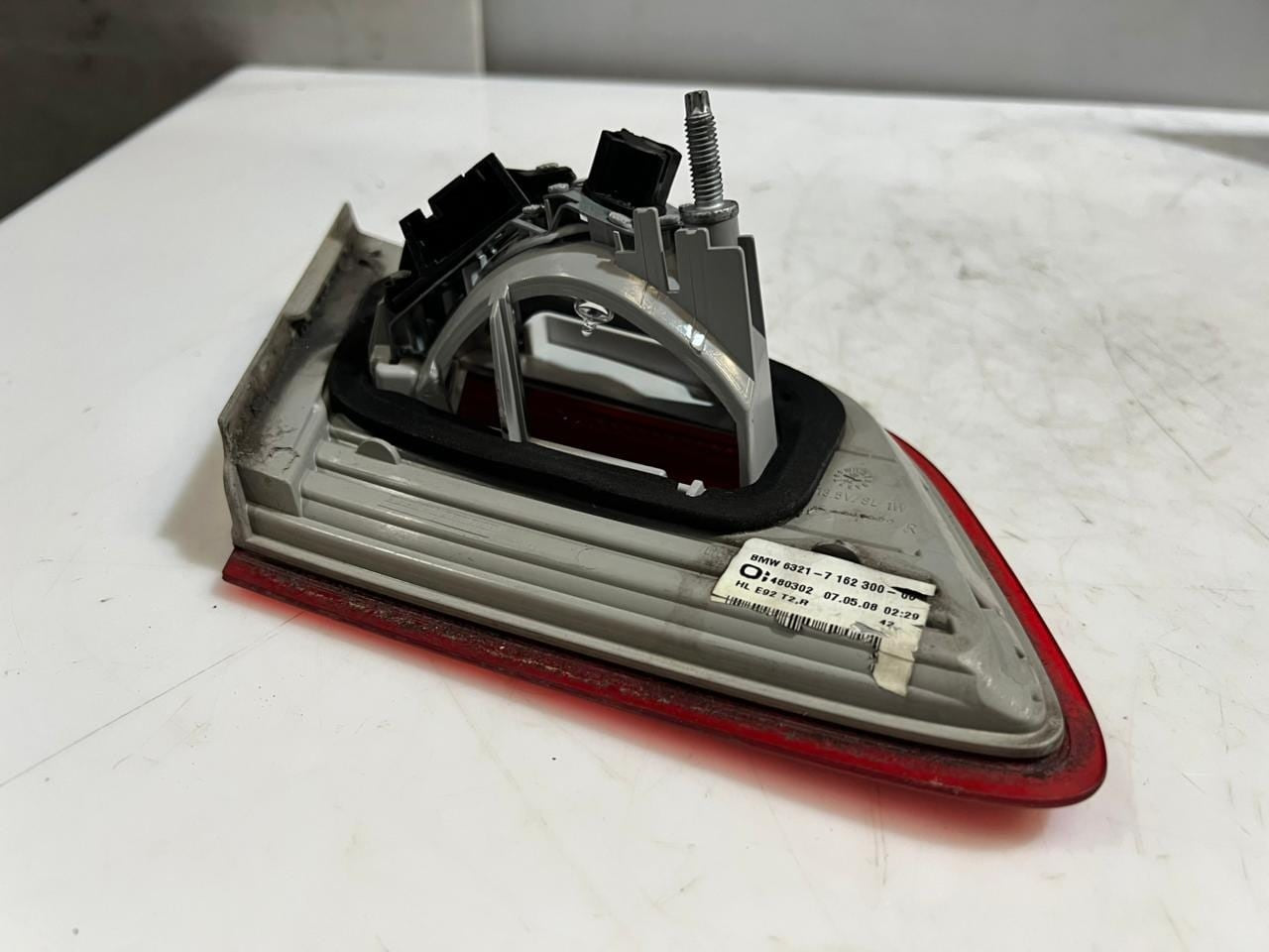 2007-2010 BMW 328i 3' E92 M3 LEFT RIGHT Trunk Mount Tail Light 7162300 7162299 