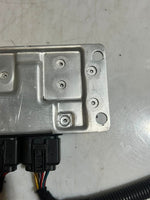 Load image into Gallery viewer, 2007-2010 BMW X5 E70 and X6 E71 Transfer Case Control Module 7597892 OEM