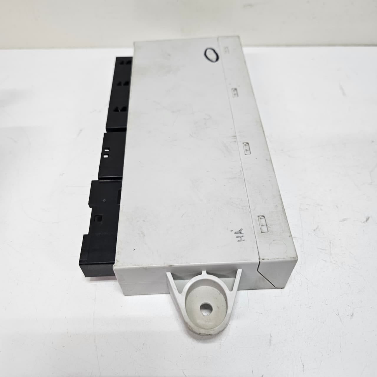2004-2005 BMW 7 Series E65 E66 745i Door Control Module 6964142