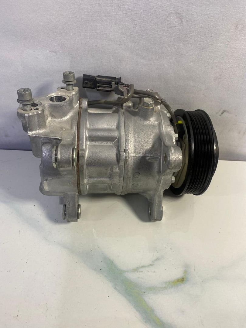 2019-2021 BMW 330i AC Compressor 6994082 for BMW 3 Series 330i, X3 M40i G01, X4