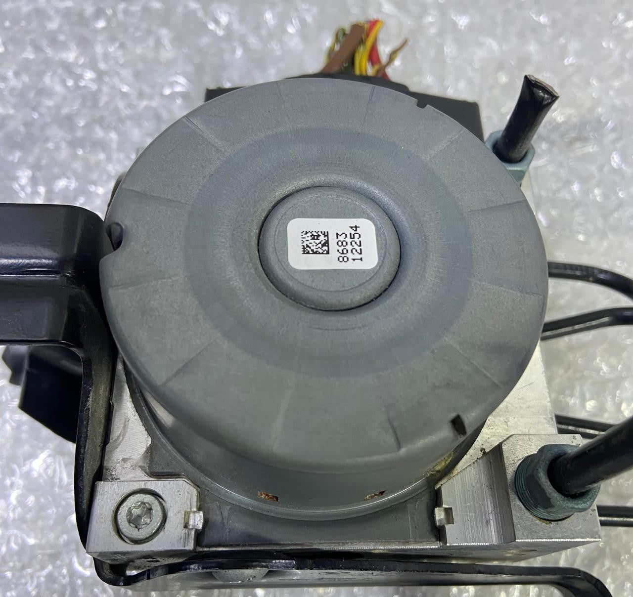 OEM BMW F20 F30 F32 ABS Anti-Lock Brake Pump Module 6871110 6871109