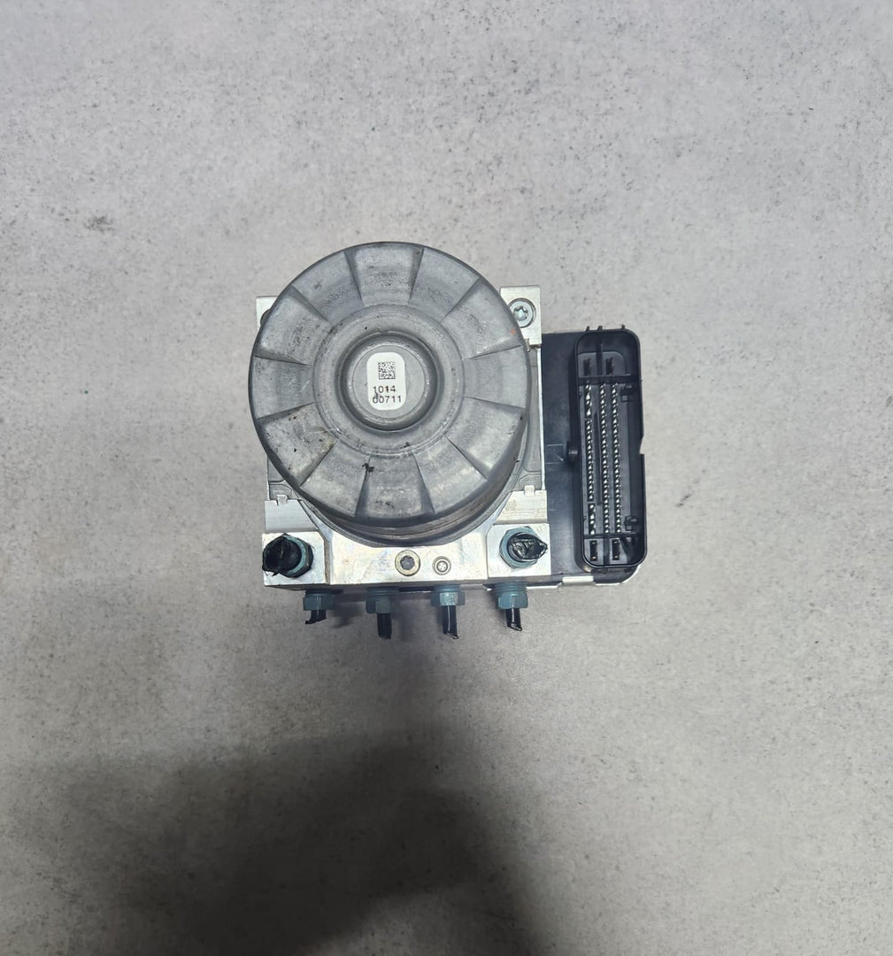 BMW Abs Pump Assembly 5A2A7483 Series G20 G21 OEM