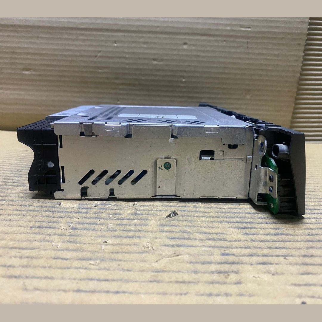 2004 BMW Z4 Navigation Head Unit 6933694 Z4 E85 E86