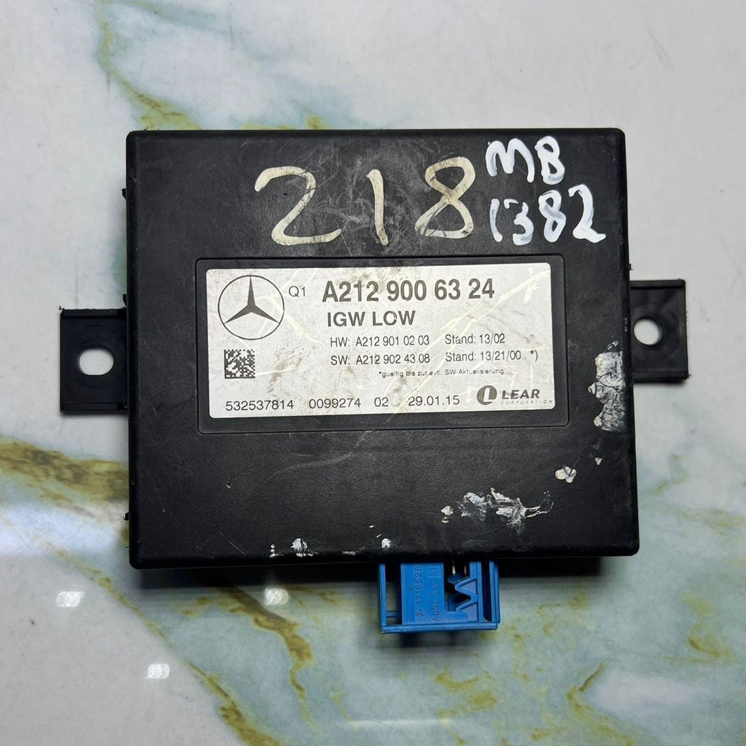 12-16 Mercedes W218 CLS-Class Central Gateway Control Module A212 9006324 OEM