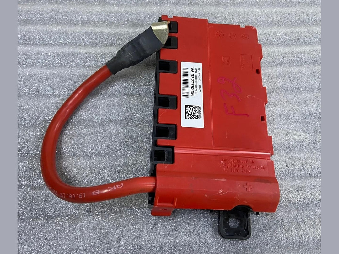 OEM BMW 430I F32 POWER DISTRIBUTION B+ FUSE RELAY BOX 9227752