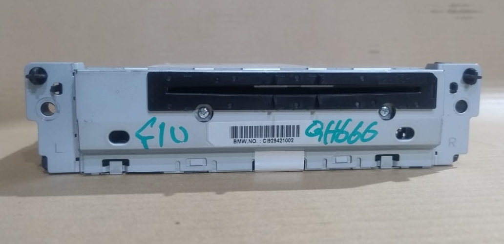 BMW 5 SERIES F10 F11 530D 2013 ALPINE RADIO CD DISC PLAYER UNIT -  9294210