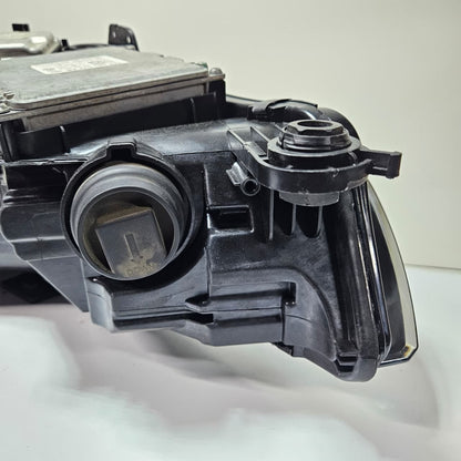 2017-2020 Audi A4 S4 RS4 B9 Headlight 8W0941036C Used