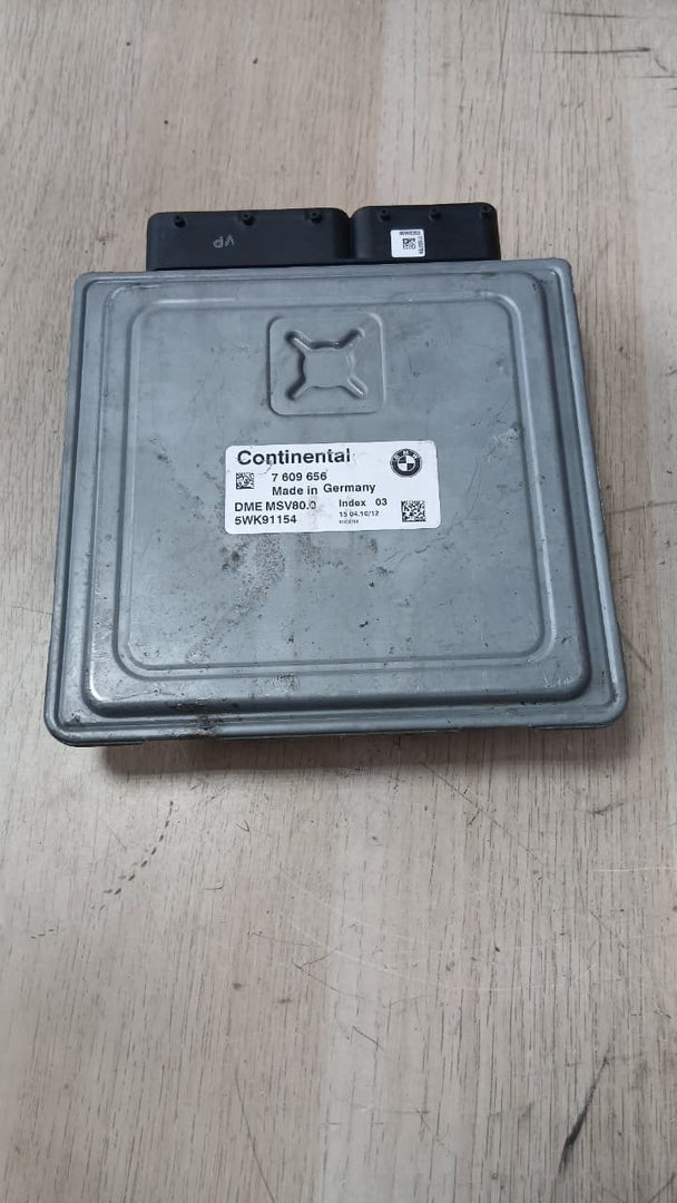 2008-2013 BMW 128i Engine Control Unit 7609656 ECU MSV80 E90 E60 N52N