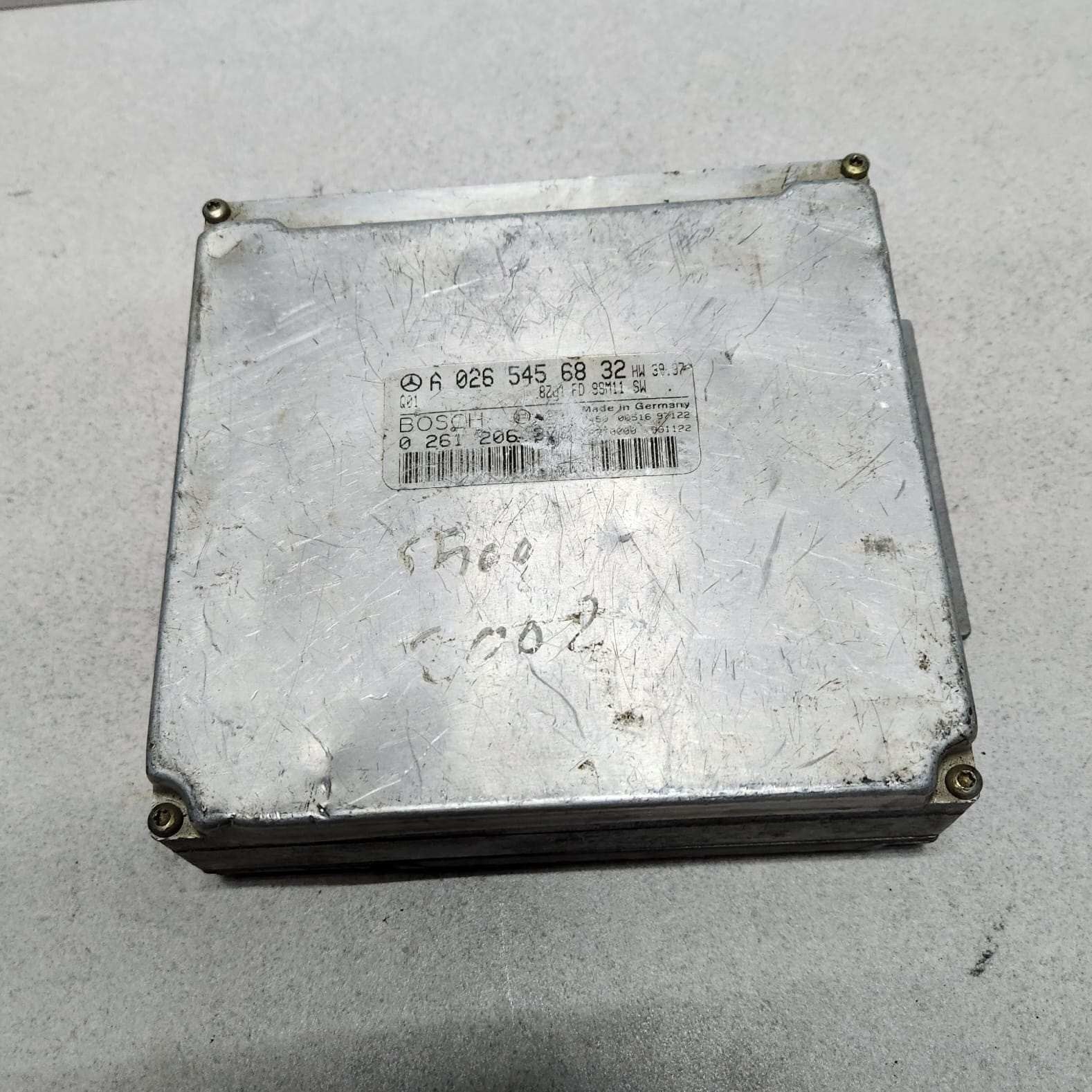 1999 Mercedes-Benz ML320 Engine Control Unit A0265456832 ML320 S430 and S500 