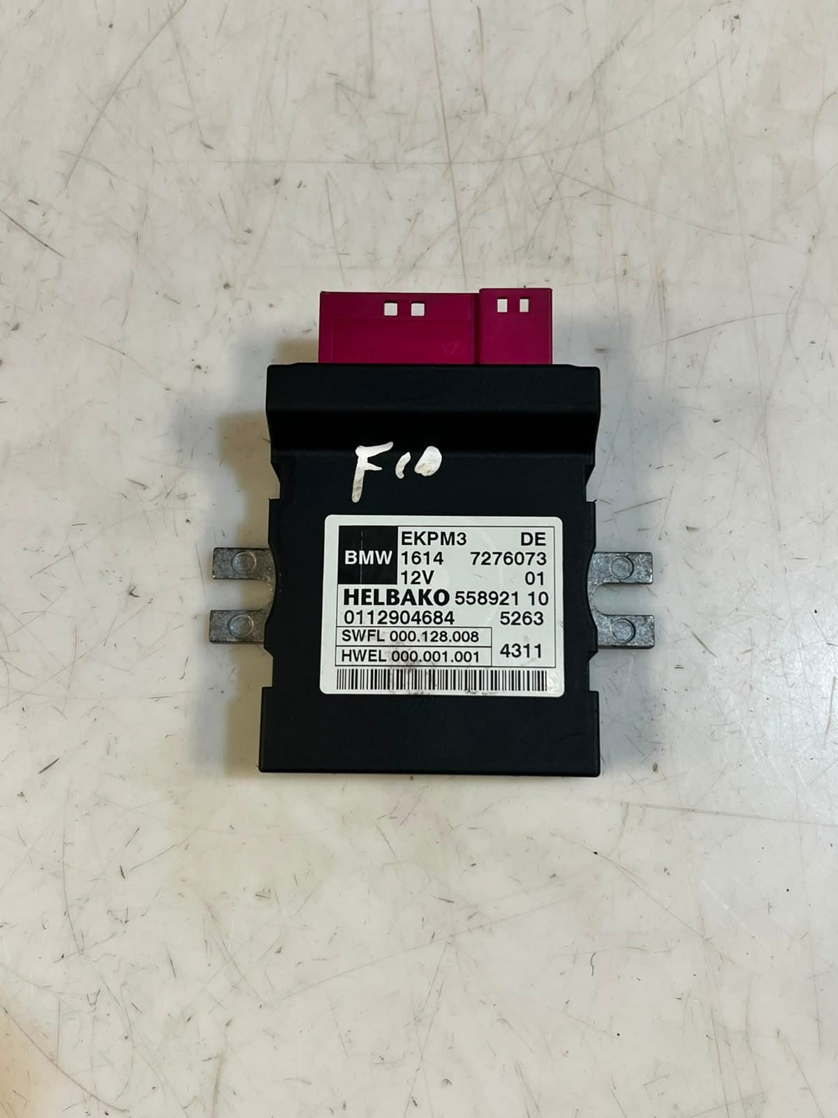 BMW F07 F10 F11 F18 F12 F13 F01 F02 F03 F04 F25 Fuel Pump Control Module 7276073