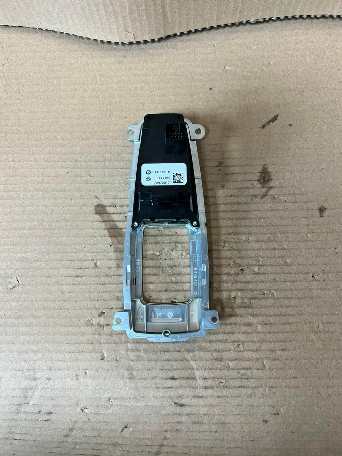 2007-2013 BMW X5 E70 and X6 E71 E72 Parking Brake Switch 9148508 OEM