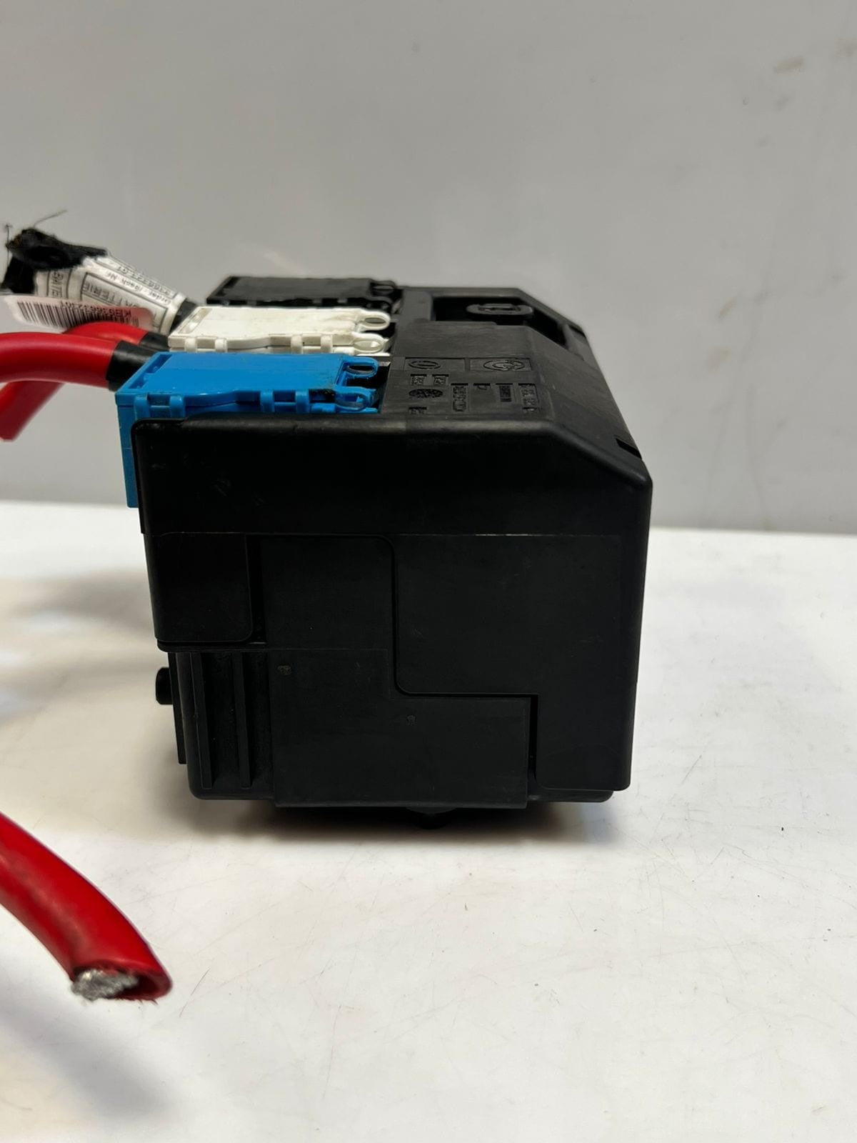 2010-2016 BMW 535i 5 Series F10 F11 F12 Battery Dividing Element Module 9201980
