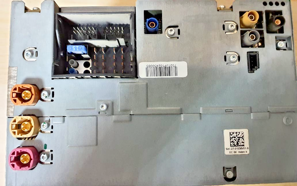BMW F01 F02 F06 F10 F11 F12 F13 CIC Navigation Head Unit 9248274