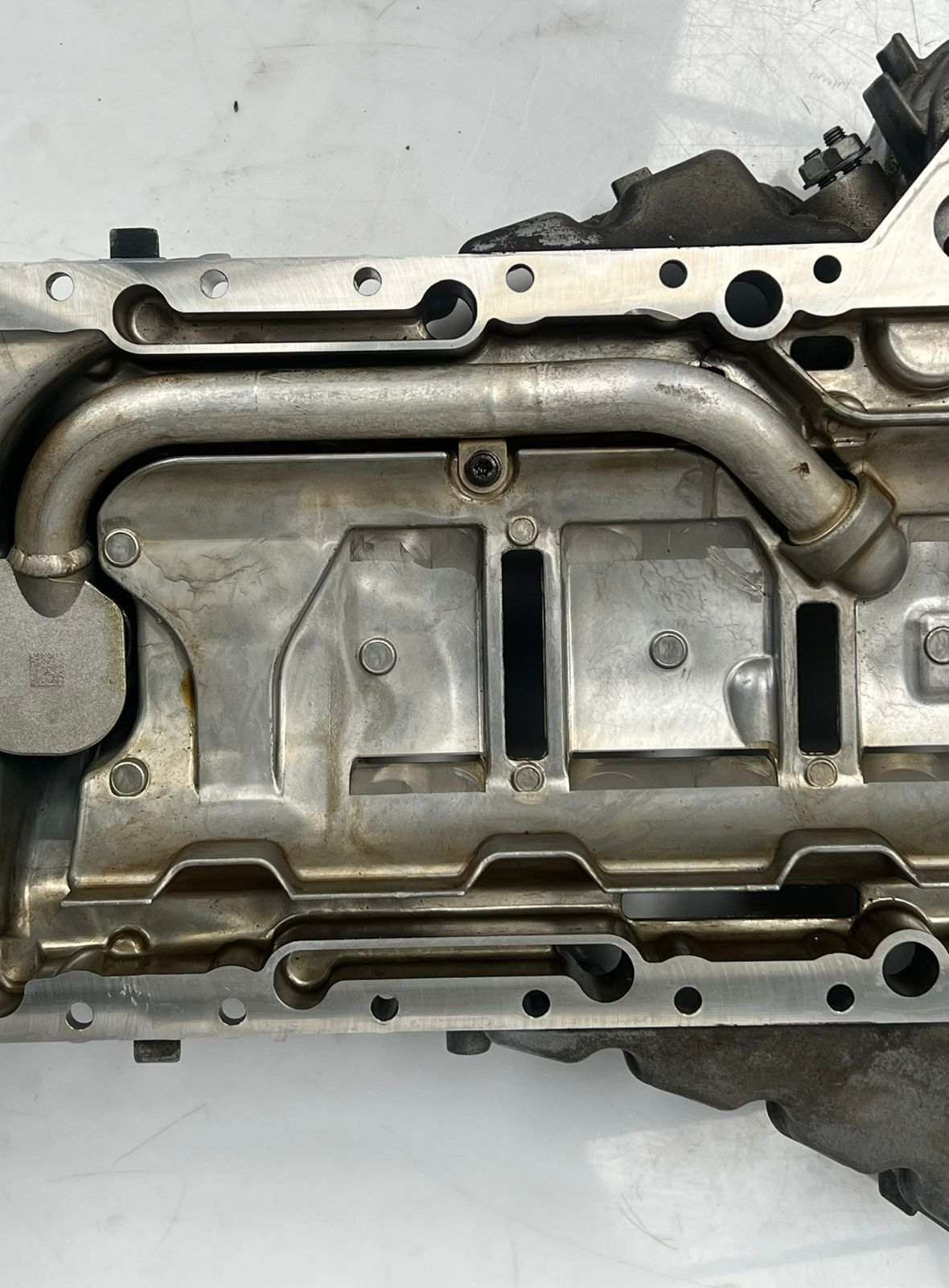 2012-2016 BMW M5 Upper Engine Oil Pan 7843143 M6 F12 F13 4.4L twin turbo S63