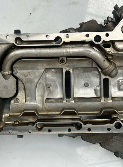 2012-2016 BMW M5 Upper Engine Oil Pan 7843143 M6 F12 F13 4.4L twin turbo S63