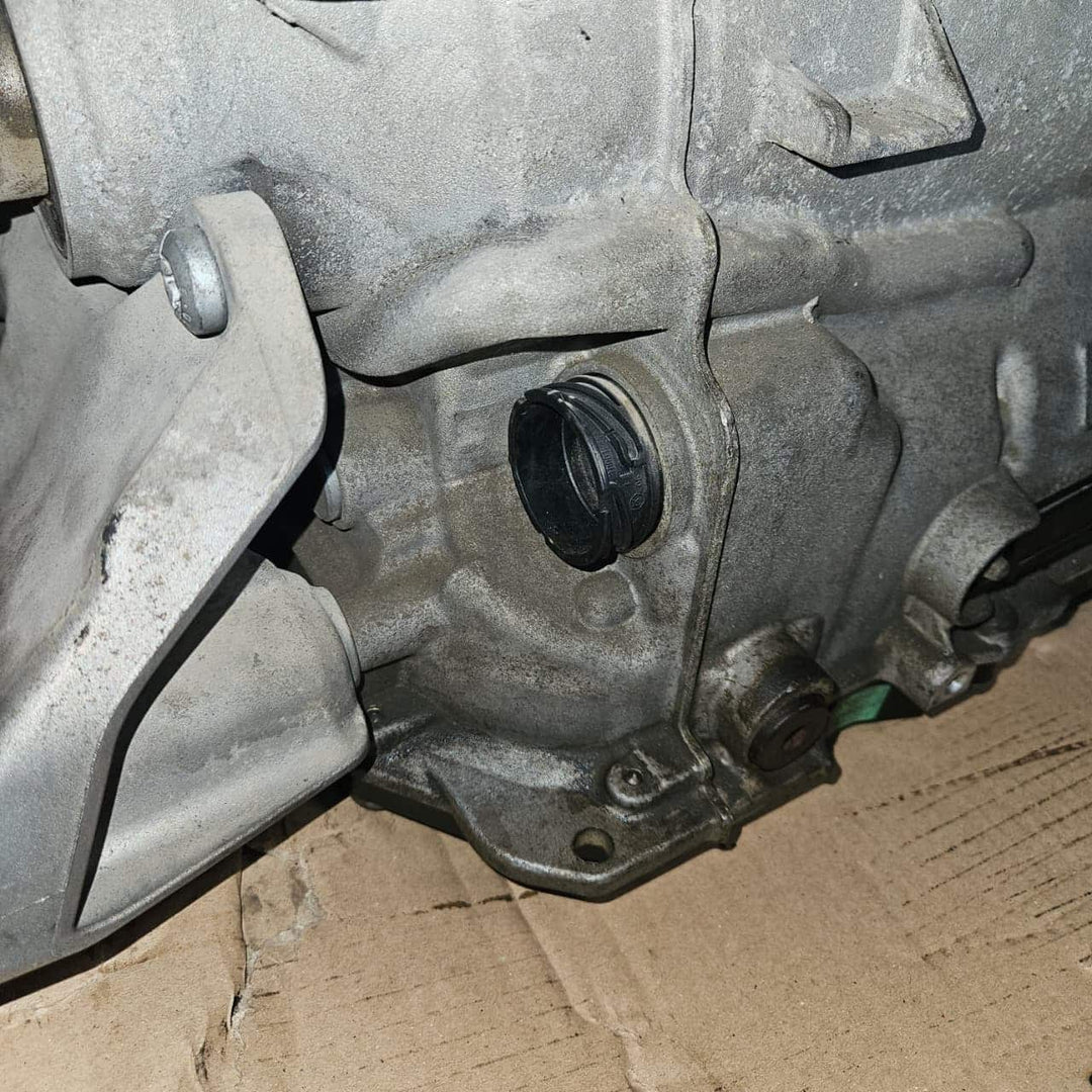2012-2015 BMW 3 Series F30 N20 Automatic Transmission 8 Speed 8HP-45 7643723