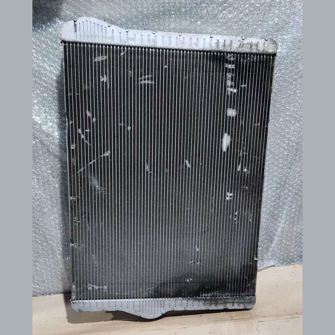 2011-2012 BMW 528i Radiator 7612954 F02 and F10