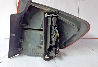 BMW X1 E84 LCI REAR OUTER LIGHT DRIVER Left OEM 2990109