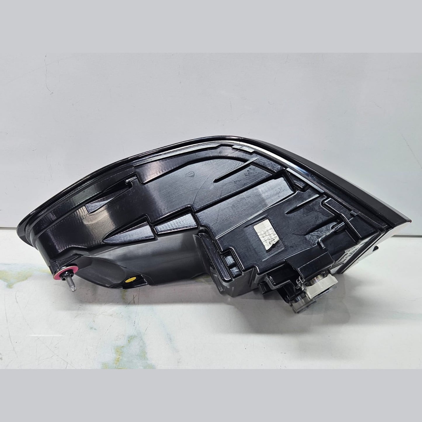 2023 BMW X7 G07 LCI 2023 Taillight Outer Left Side Blackline 5A5BEA7 OEM